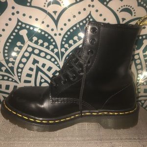 Doc Martin Original Black Boots