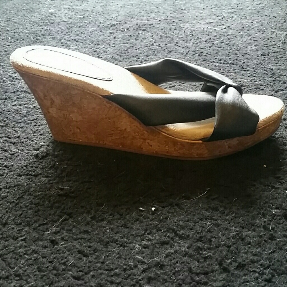Sandels - Picture 2 of 4