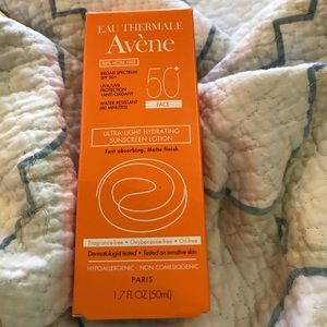 NIB Eau Thermale Avène Hydrating Sunscreen Lotion