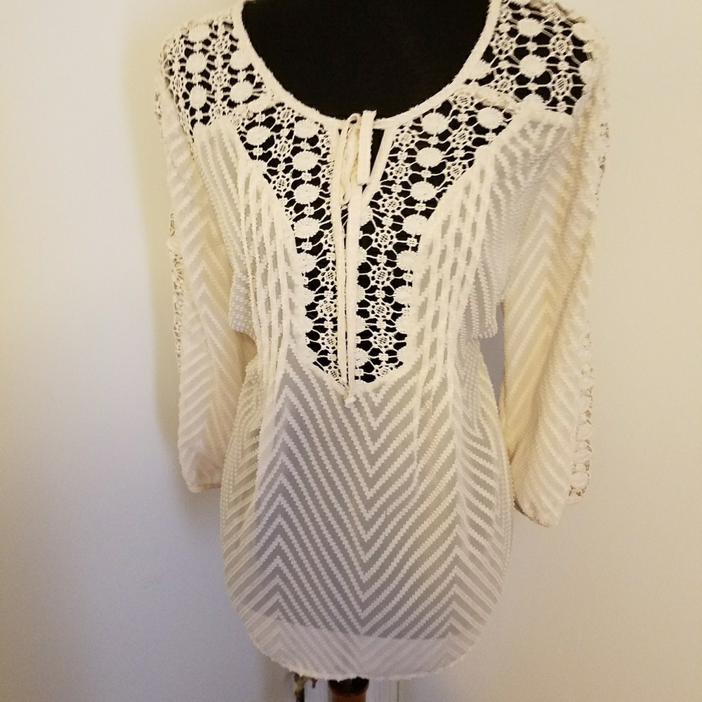 Boho Bila cream colored top
