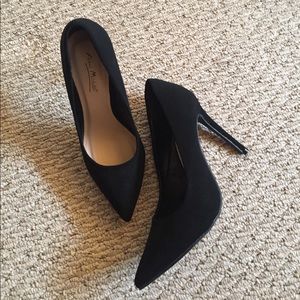BLACK SUEDE HEELS