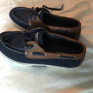 Sperry boat shoes