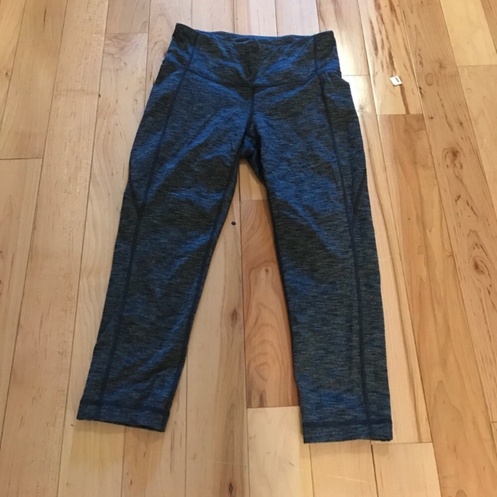 Athleta crop bundle. Navy blue and gray