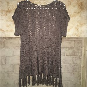Willow & Clay Fringe Sweater One size