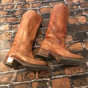 Vintage Frye Mid High Campus boot
