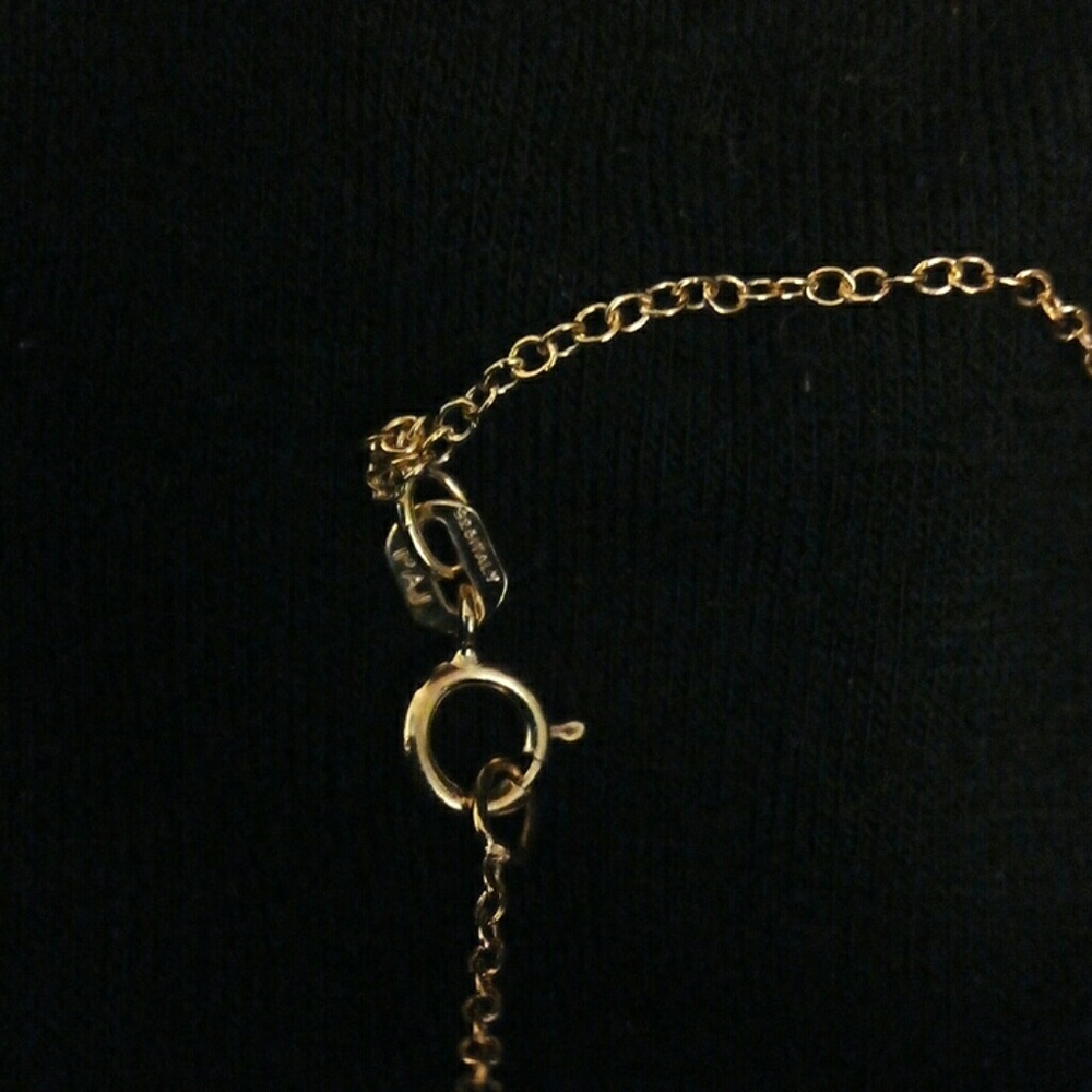 Lovely Gold Sterling Pop Art Love necklace - Picture 4 of 7