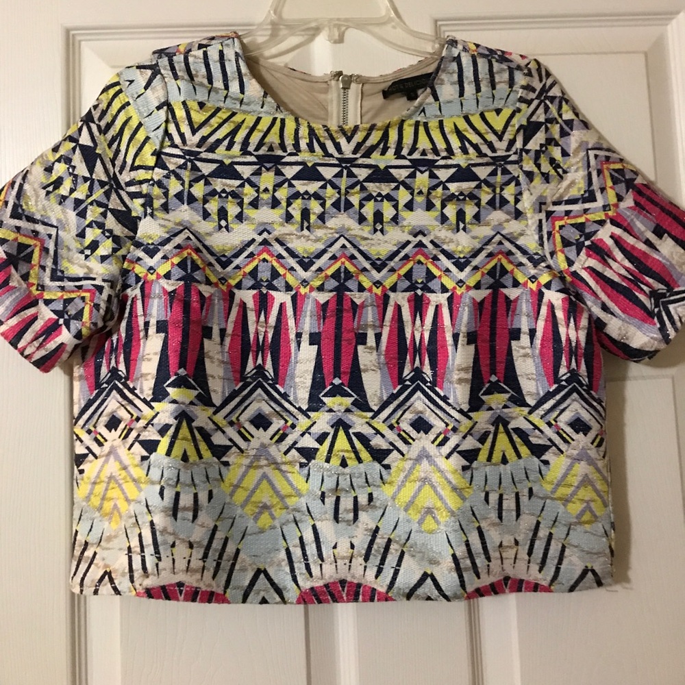Crop top