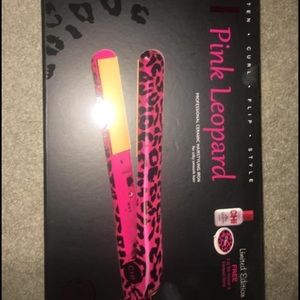 Imited Edition Leopard print Chi straightener