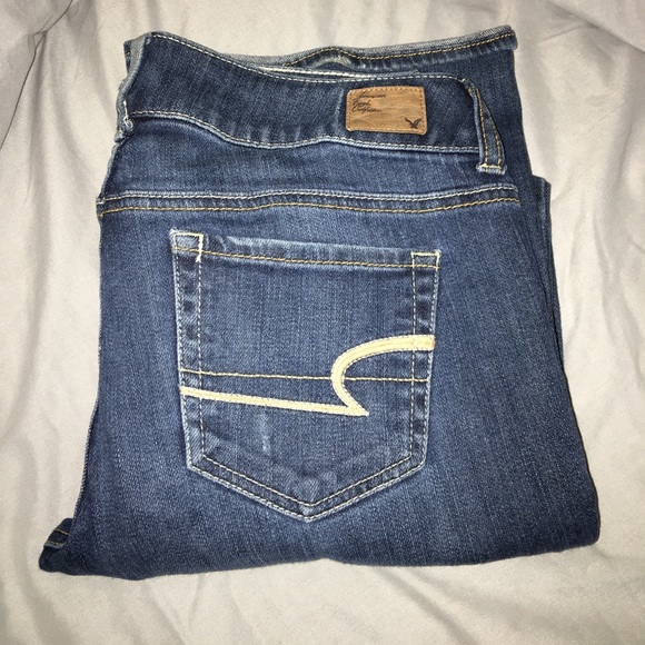 Jeans - Picture 1 of 3