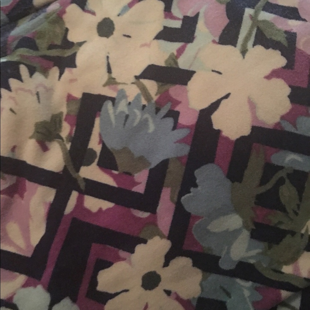 3 pairs of OS LuLaRoe leggings