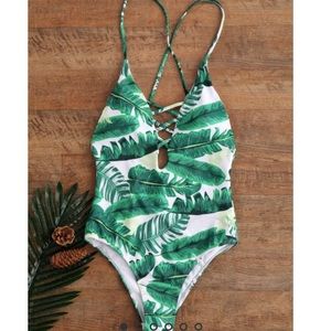💓Act quick!!💓  palm leaf lace up one piece!!