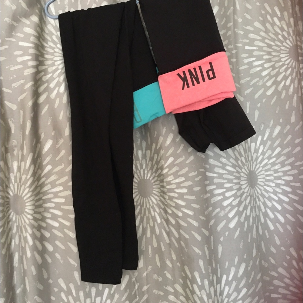 2 Vs Pink yoga pants