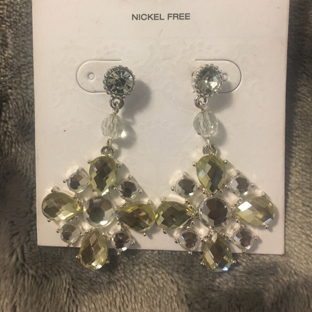 Silver & Soft Green Precious Gems Flower Earrings.