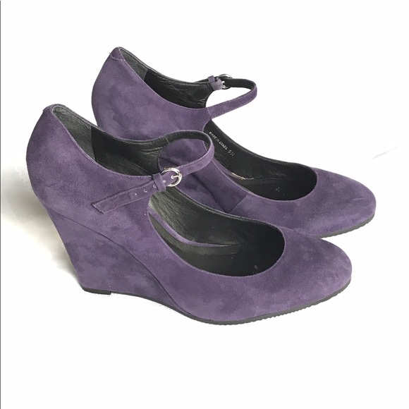 SOLD Pour La Victoire Wedges - Picture 1 of 3