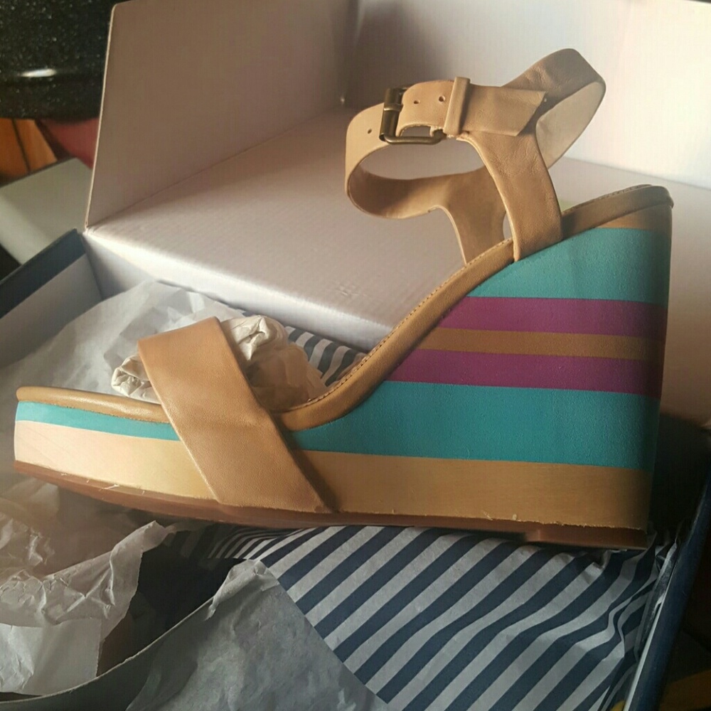 Splendid Wedge Heel Sandals