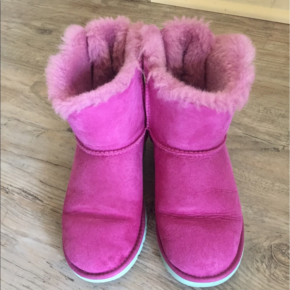 ugg