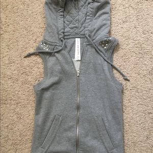 Lorna Jane vest