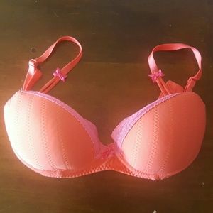 Betsey Johnson bra, 32C
