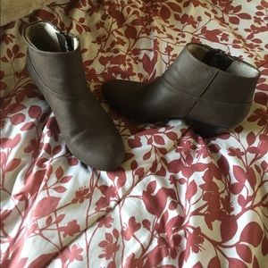 Brown ankle boots