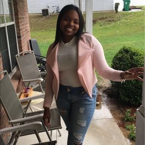 Meet your Posher, Keandra