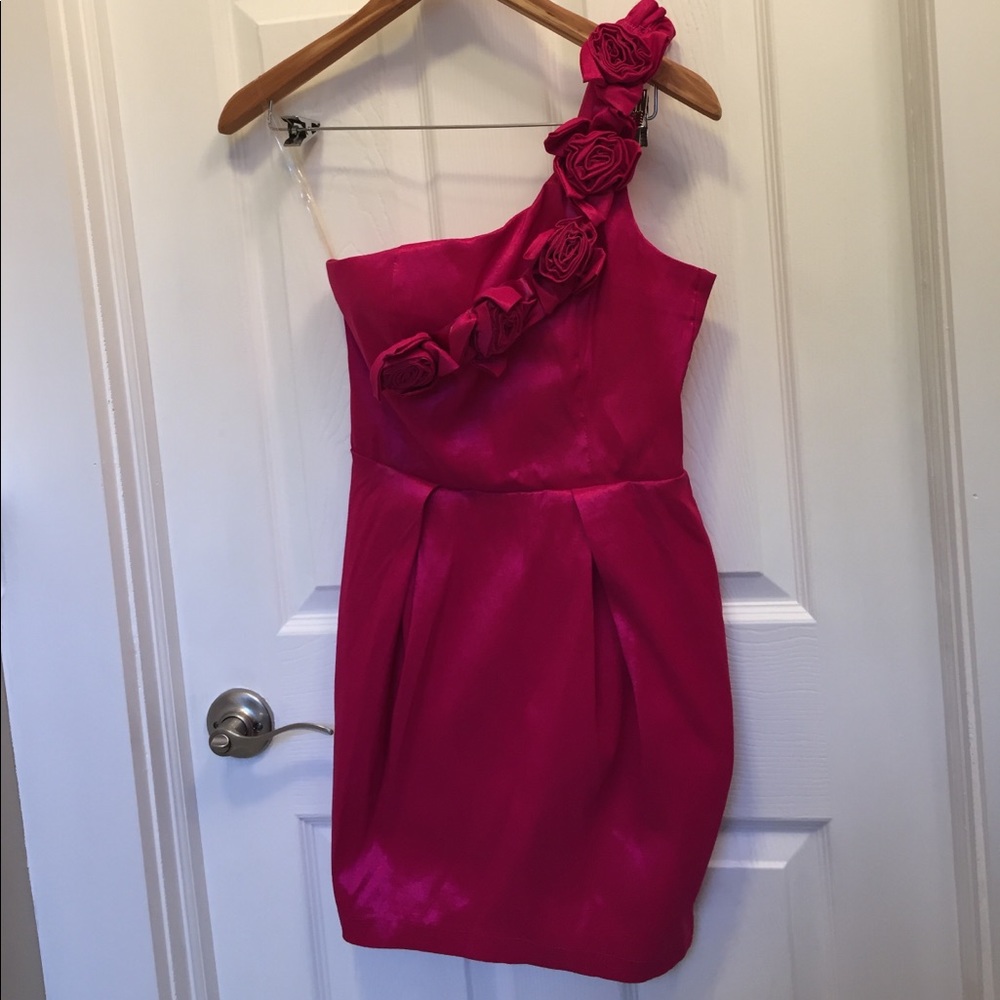 Really cute hot pink dress