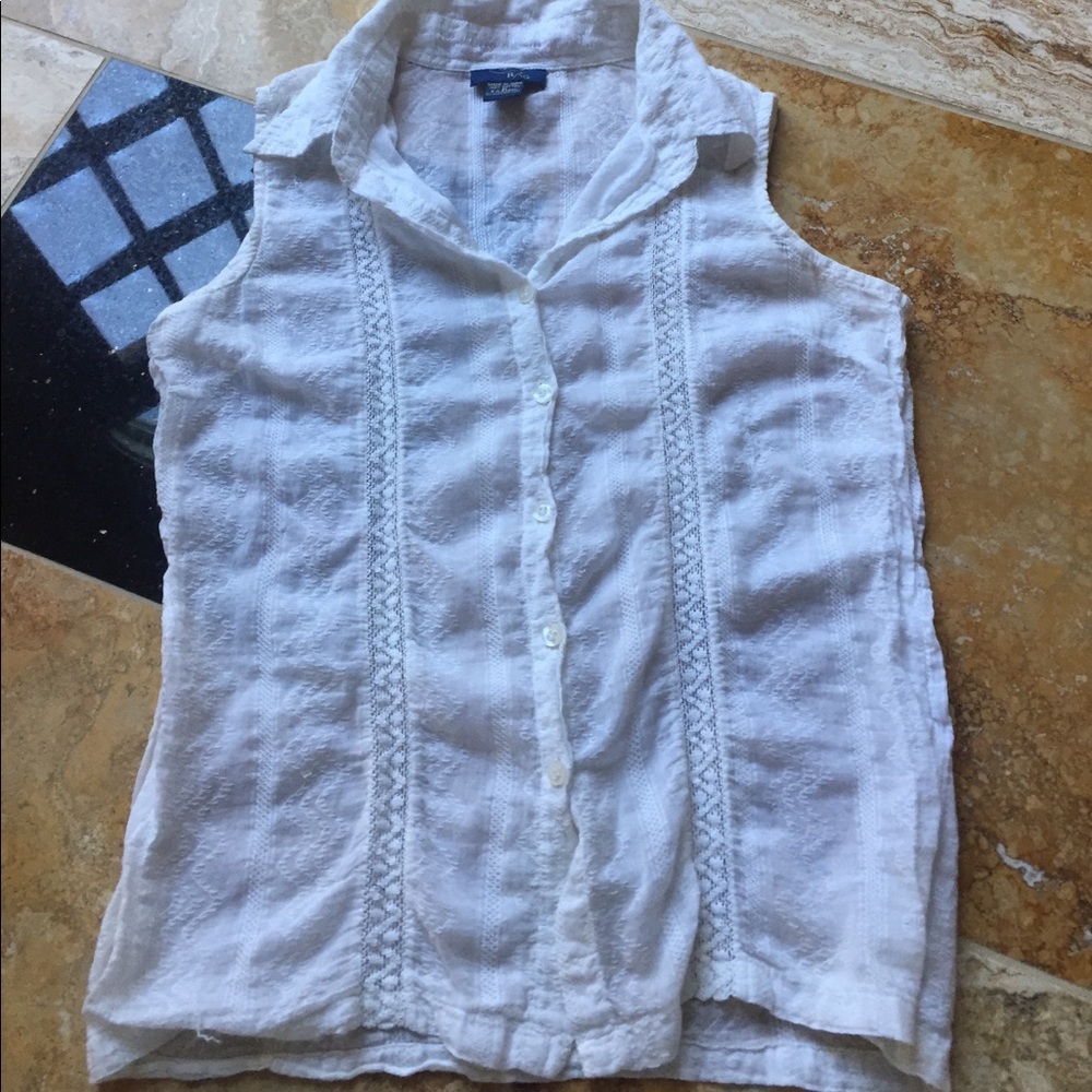 Rag 100% fine Indian cotton.button down/sleeveless
