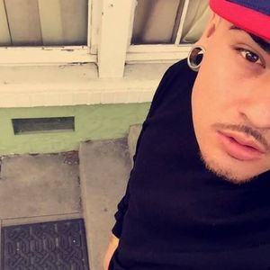 Meet your Posher, Adam