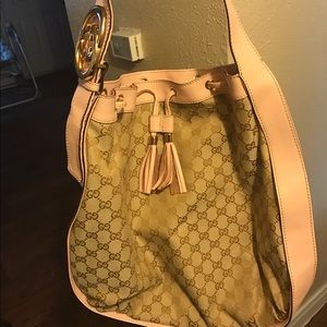 Medium Drawstring Gucci Purse