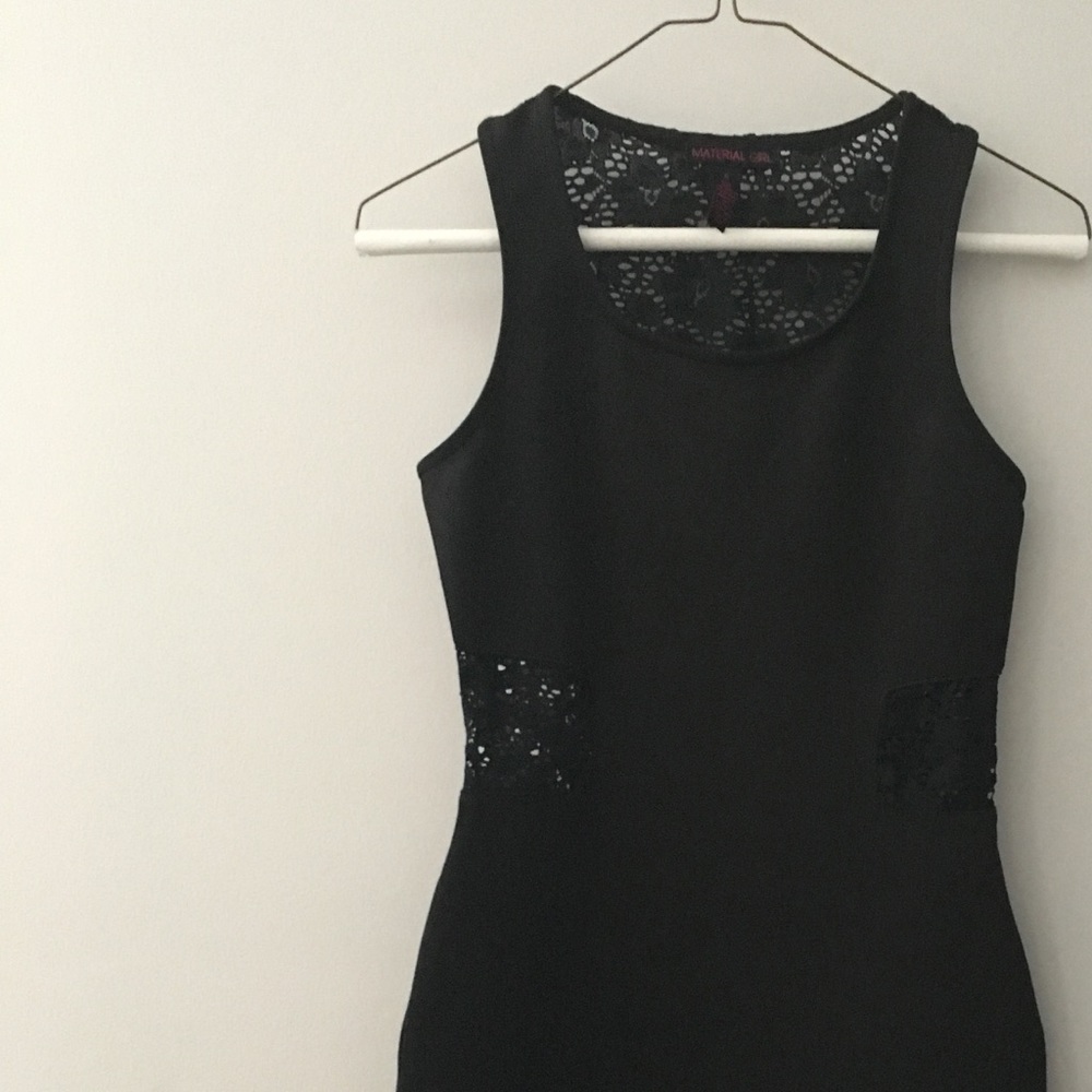 Black mini dress 🌟trade hold🌟