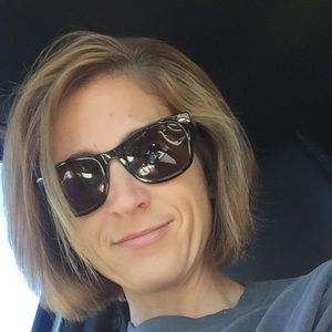 Meet your Posher, Leann