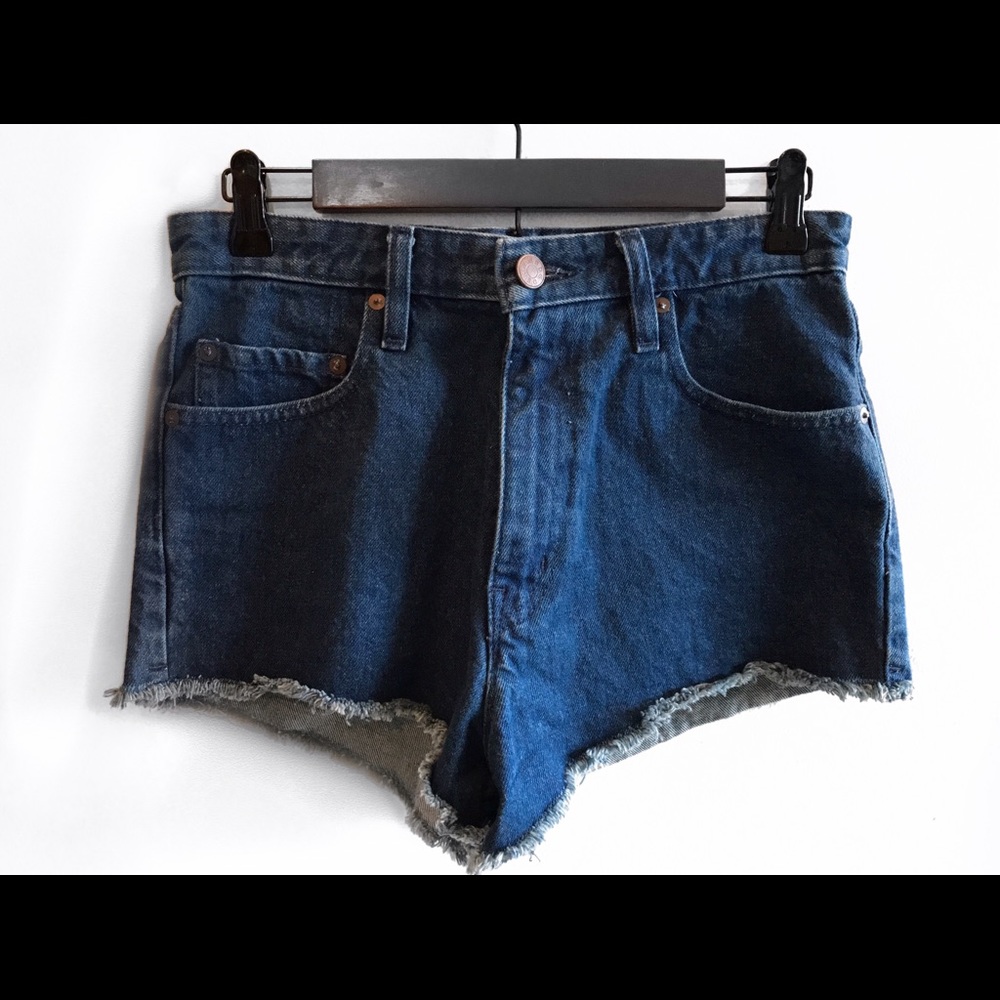 ❗️️SALE❗️NWOT UO High-Rise Cutoff Shorts