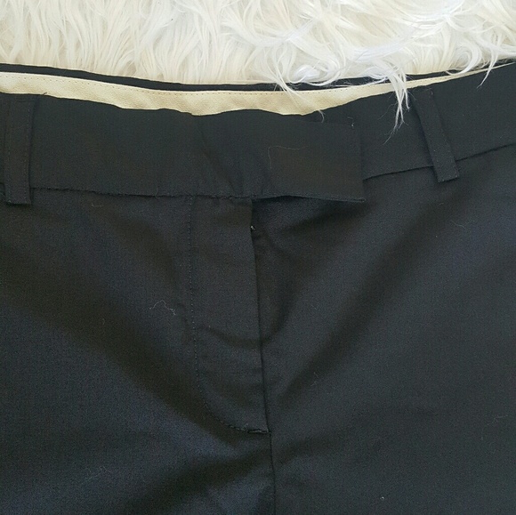 Theory Black Capri Size 10 - Picture 3 of 6