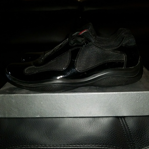 pradas sneakers - Picture 2 of 4