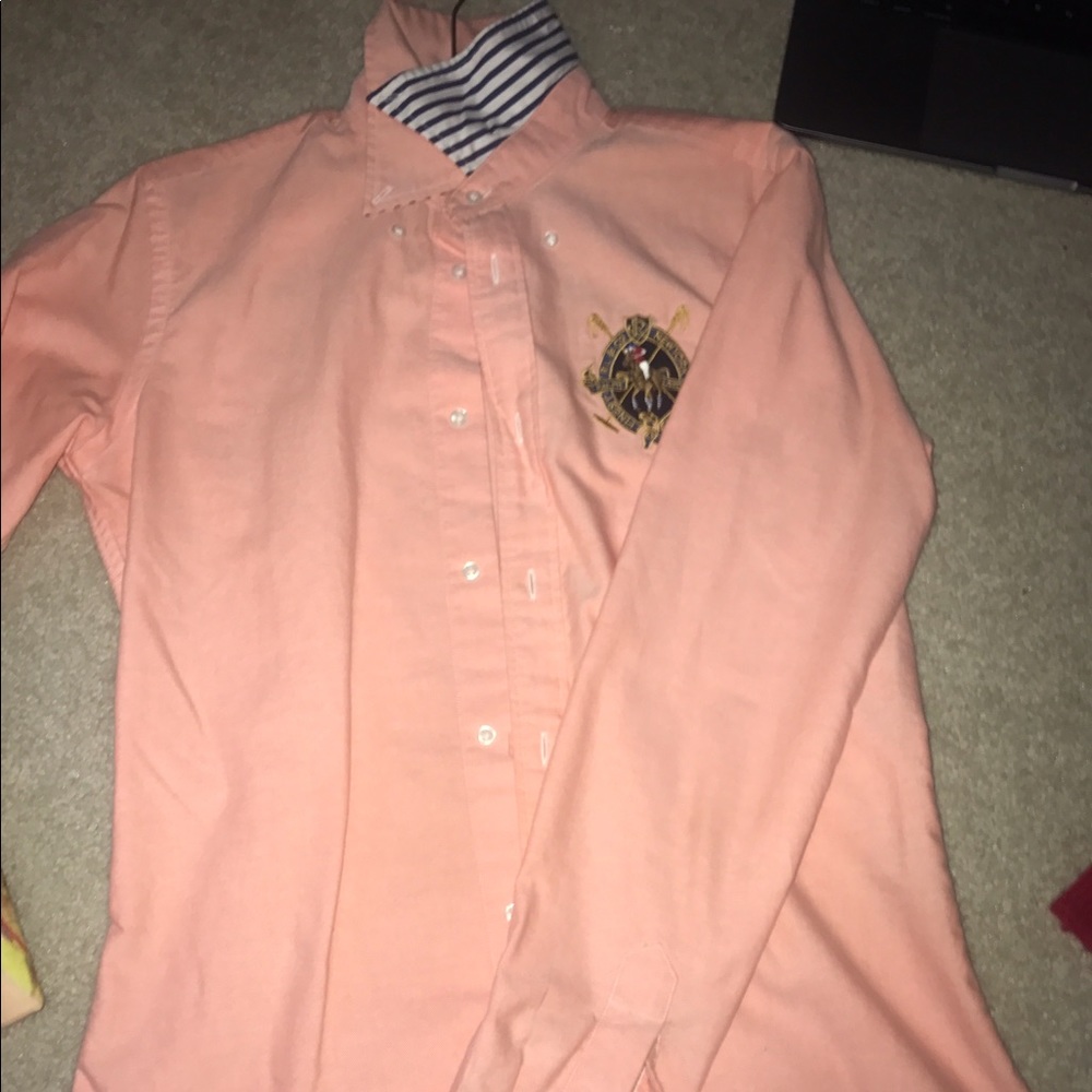 Button down - Picture 2 of 4