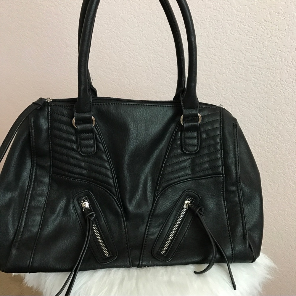 🔥SALE🔥NWOT Black Camaïeu Bag from France