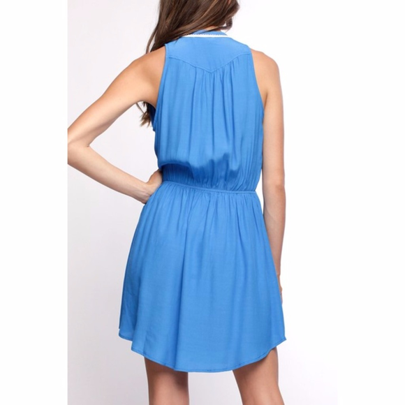 Iglesia Contrast Stitch Dress - Picture 2 of 3