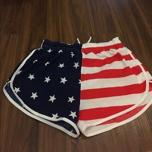 Lined swim shorts