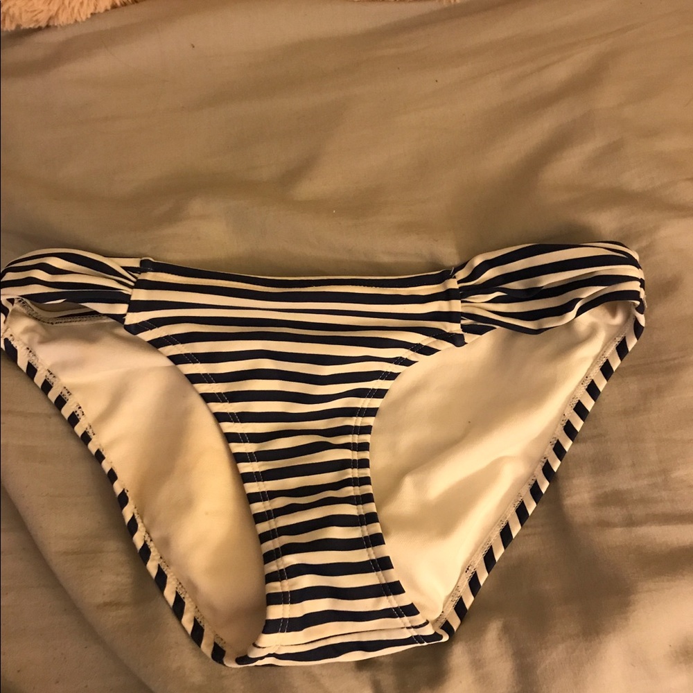 bikini bottoms