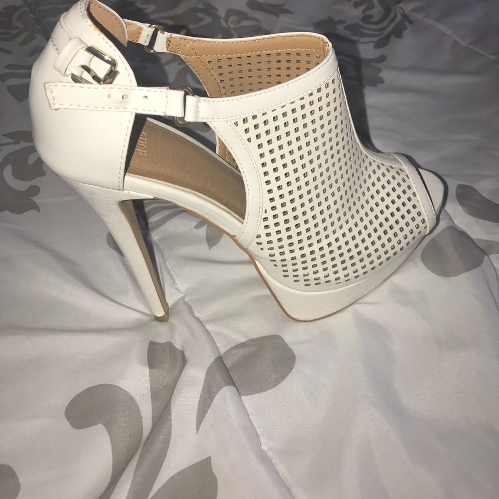 Beau+Ashe high heels