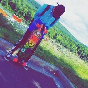 Meet your Posher, Carlos