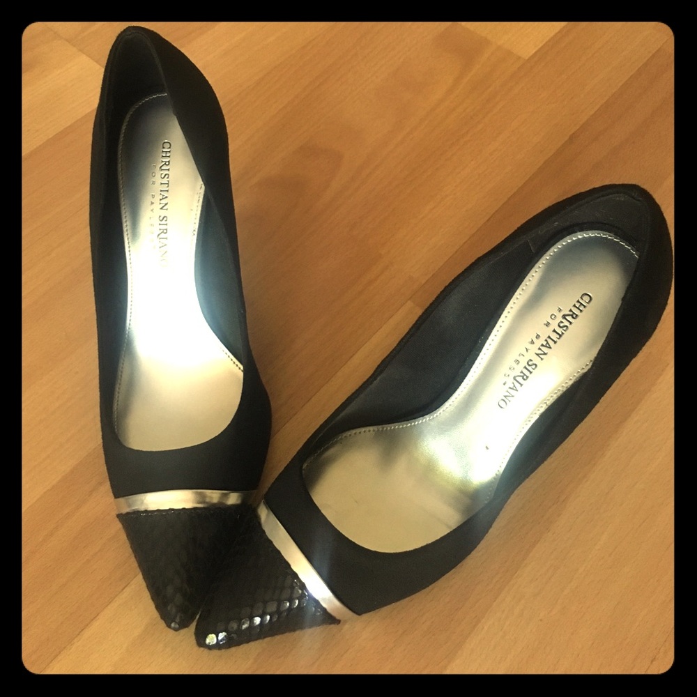 Silver striped black pumps