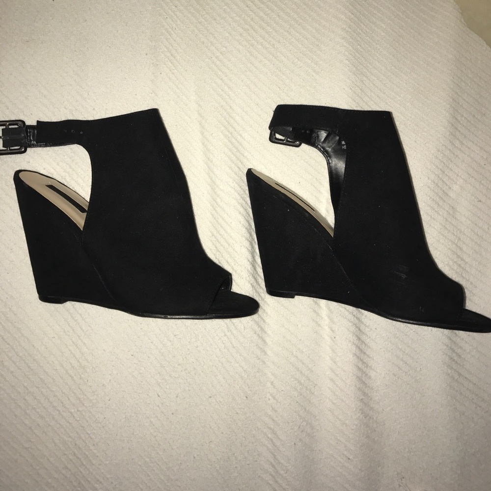 Black booties!