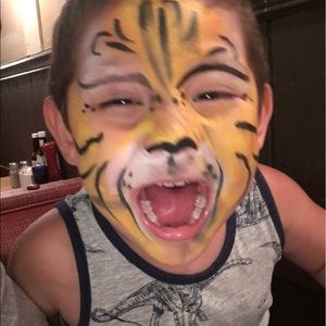 Meet your Posher, Sabrina