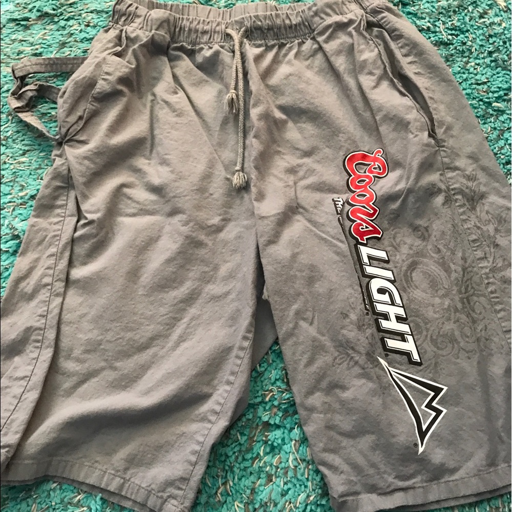Men's swimming trunks