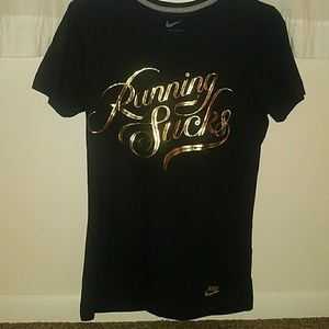 Nike T-shirt