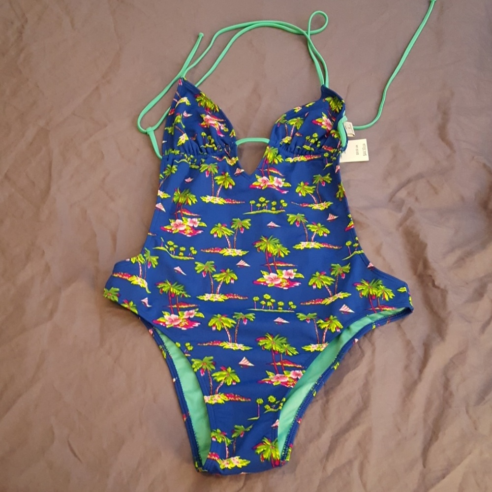 🎉Swimsuit 🍹Hollister♥️ L blue palm tree🏝
