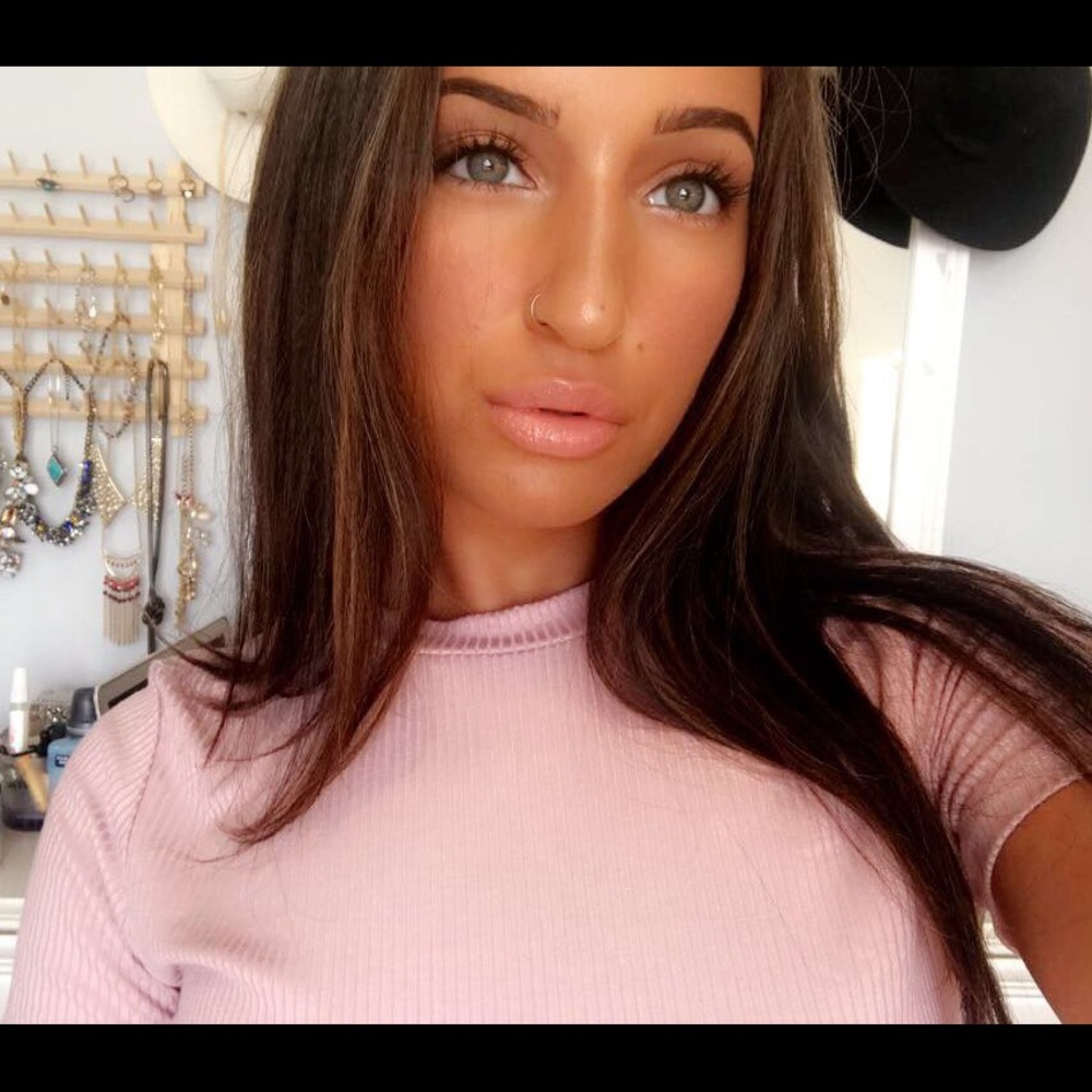 Meet your Posher, Bianca