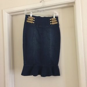Bebe high waisted retro denim skirt