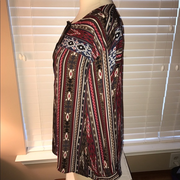 Burgundy tribal print lace up long sleeve top. - Picture 3 of 4