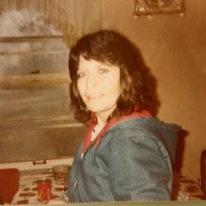 Meet your Posher, Lorraine